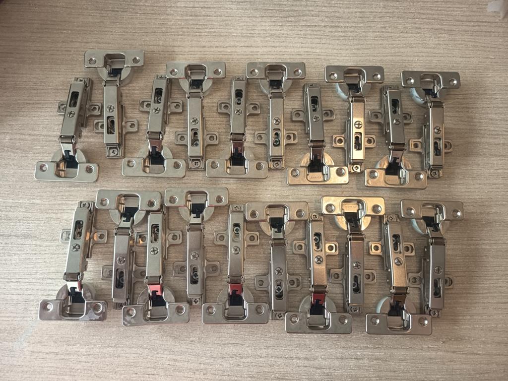 Salice softclose scharnieren 110 + montageplaatjes, Doe-het-zelf en Bouw, Ophalen