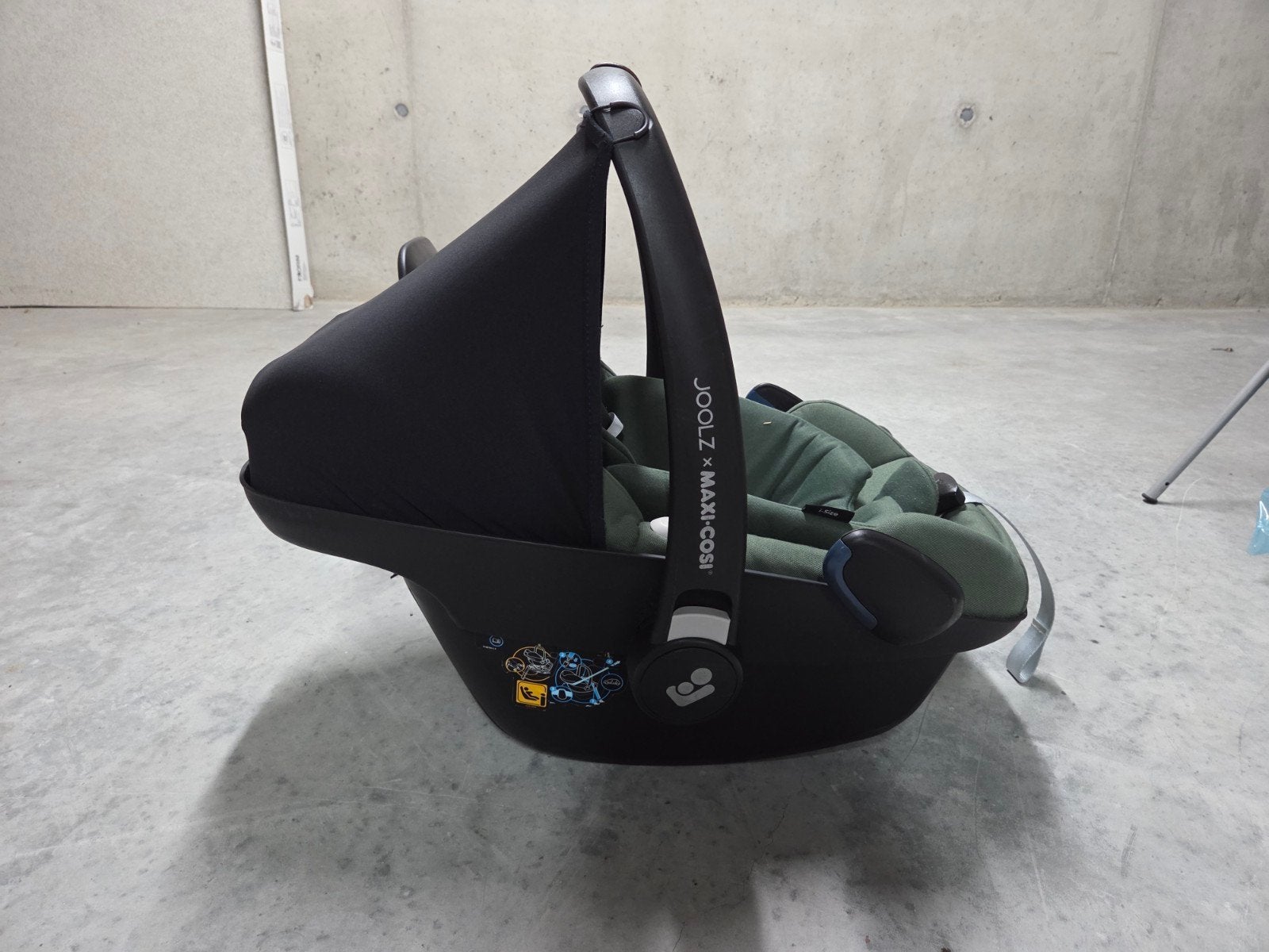 Joolz x Maxi‑Cosi autostoel i‑Size + Isofix base, Ophalen, Maxi-Cosi, Autogordel