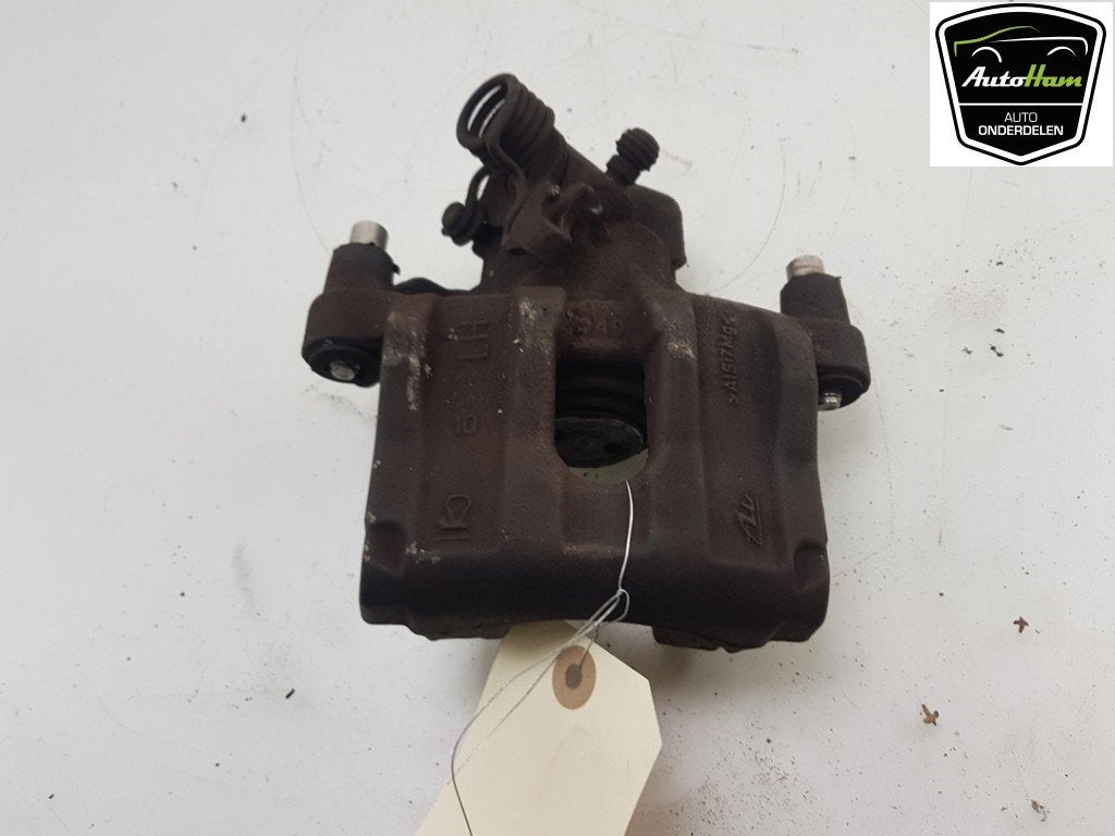 REMKLAUW LINKS ACHTER Ford Focus 3 Wagon (01-2010/02-2020), Gebruikt, Ford