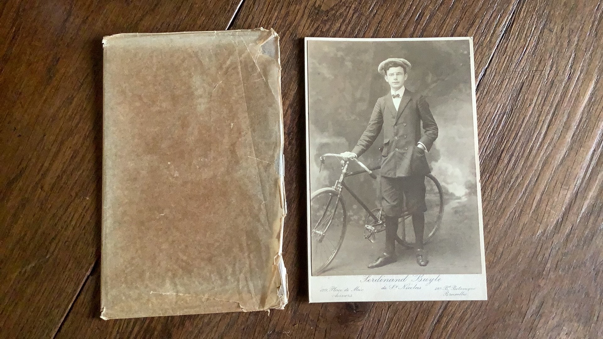 Mooie oude foto groot model perfecte staat oude fiets, Verzamelen, Ophalen of Verzenden, Zo goed als nieuw, Foto
