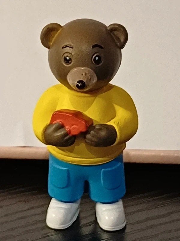 Lot de 4 figurines officielles Petit Ours Brun -  Bayard, Envoi, Comme neuf, Autres types