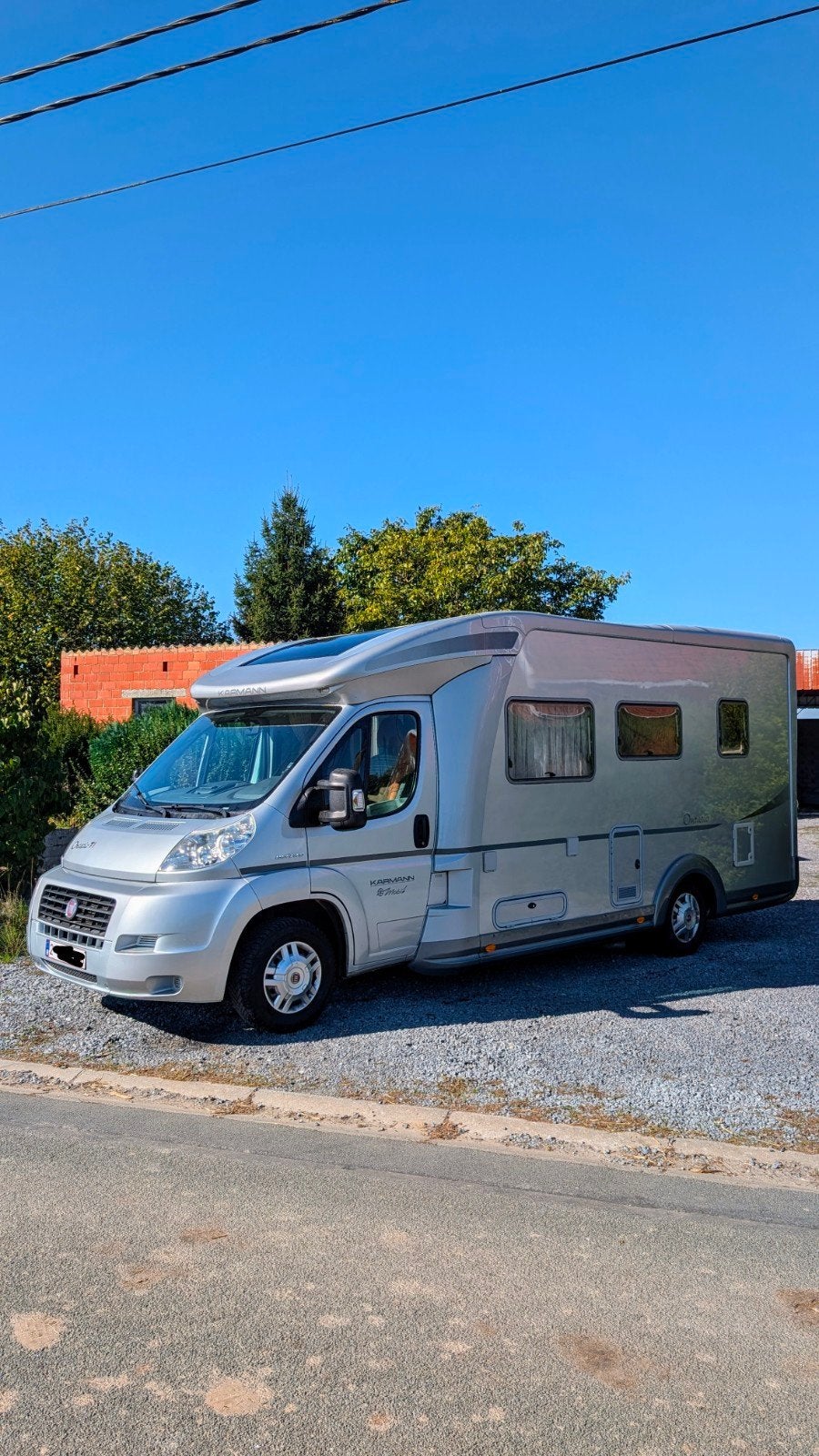 Camping car profile
Fiat finition karmann
4 places, Caravans en Kamperen, Raamblindering, Fiat, 6 tot 7 meter, Particulier