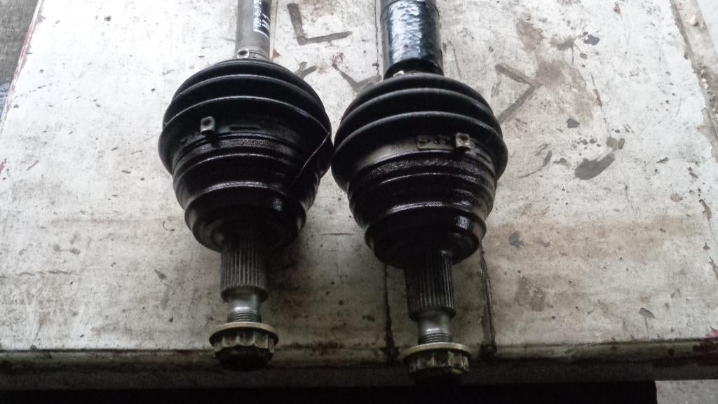 cardan de vw Bora, Enlèvement, Utilisé, Volkswagen