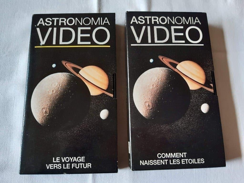 Lot de 2 cassettes vidéo Astronomia Video, Tous les âges, Enlèvement, Neuf, dans son emballage, Documentaire