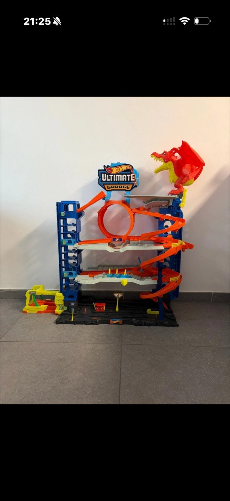 Ultieme Hot Wheels-draak voor in de garage, Kinderen en Baby's, Speelgoed | Racebanen, Ophalen of Verzenden, Zo goed als nieuw