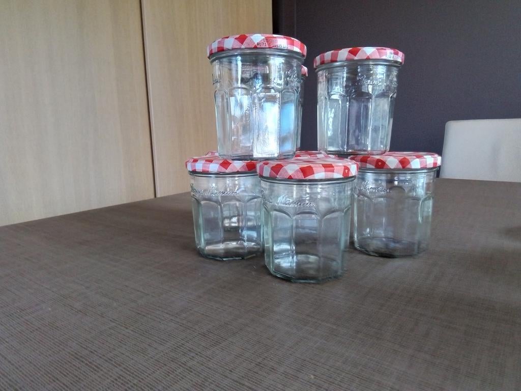 Confituurpotten, Ophalen