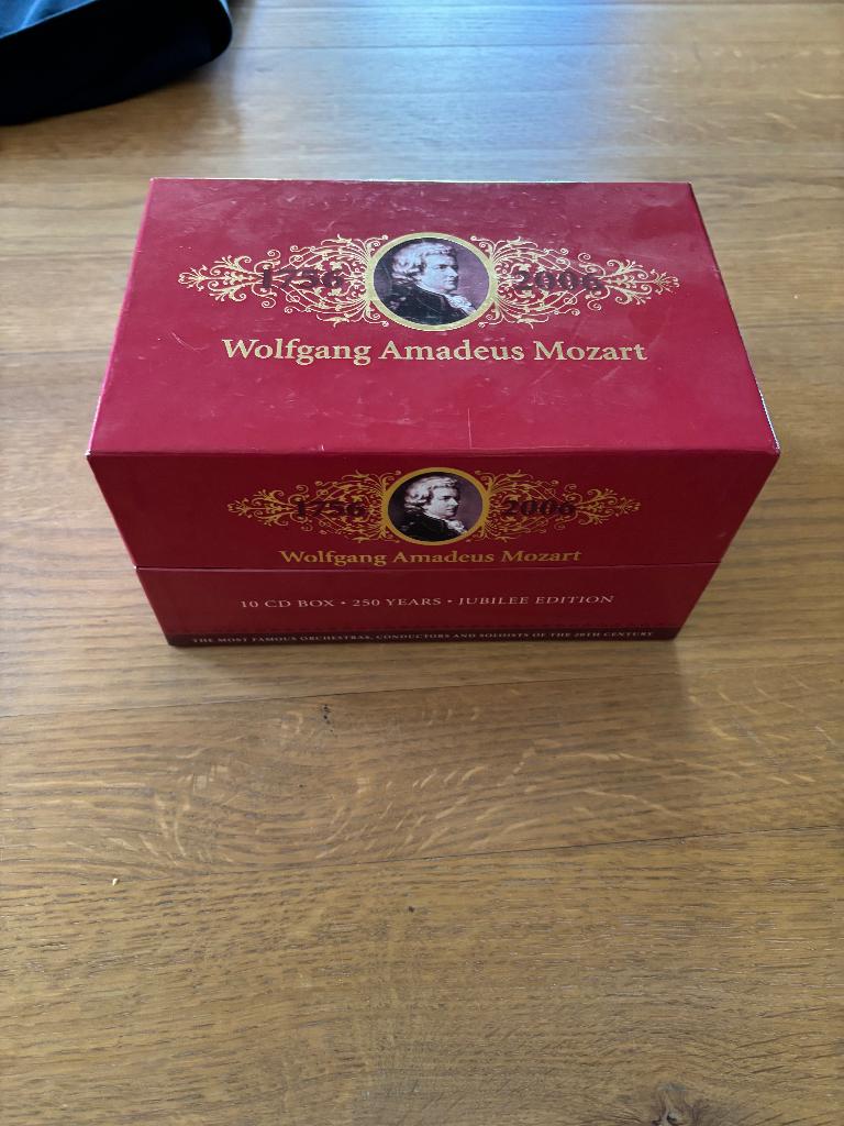 Wolfgang Amadeus Mozart CD box, Enlèvement ou Envoi, Comme neuf, Classique, Coffret
