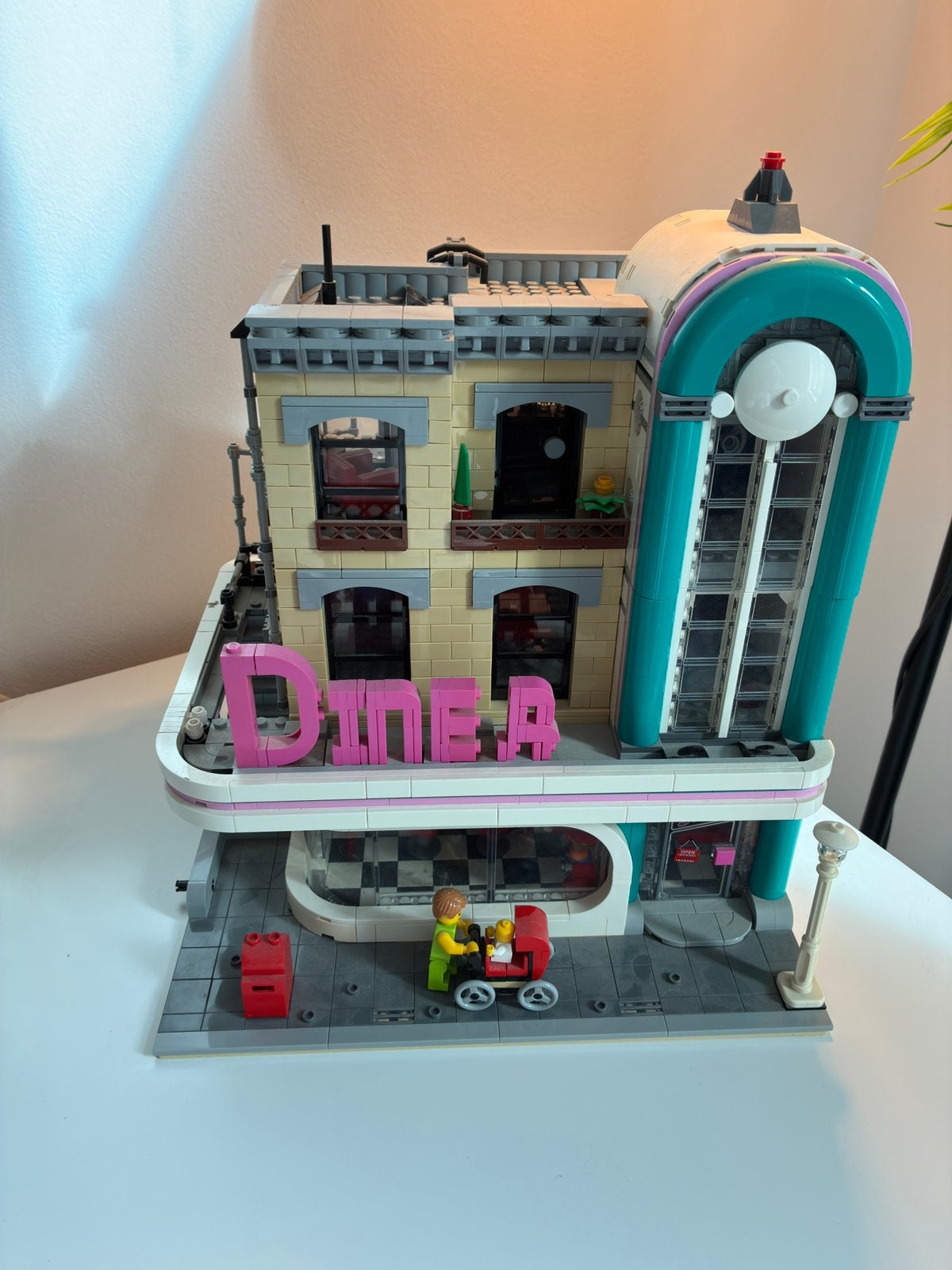 LEGO Creator 10260 Downtown diner - zo goed als compleet, Enlèvement, Comme neuf
