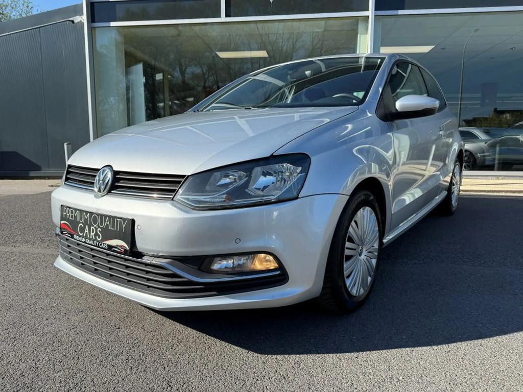 Volkswagen Polo GPS / PARKEERSENSORE VOOR EN ACHTER / BLUETO, Auto's, Volkswagen, Stof, Gebruikt, Euro 6, Bedrijf