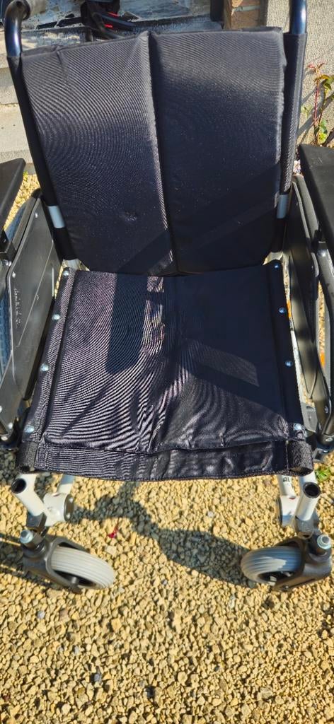 Chaise roulante neuve, Enlèvement