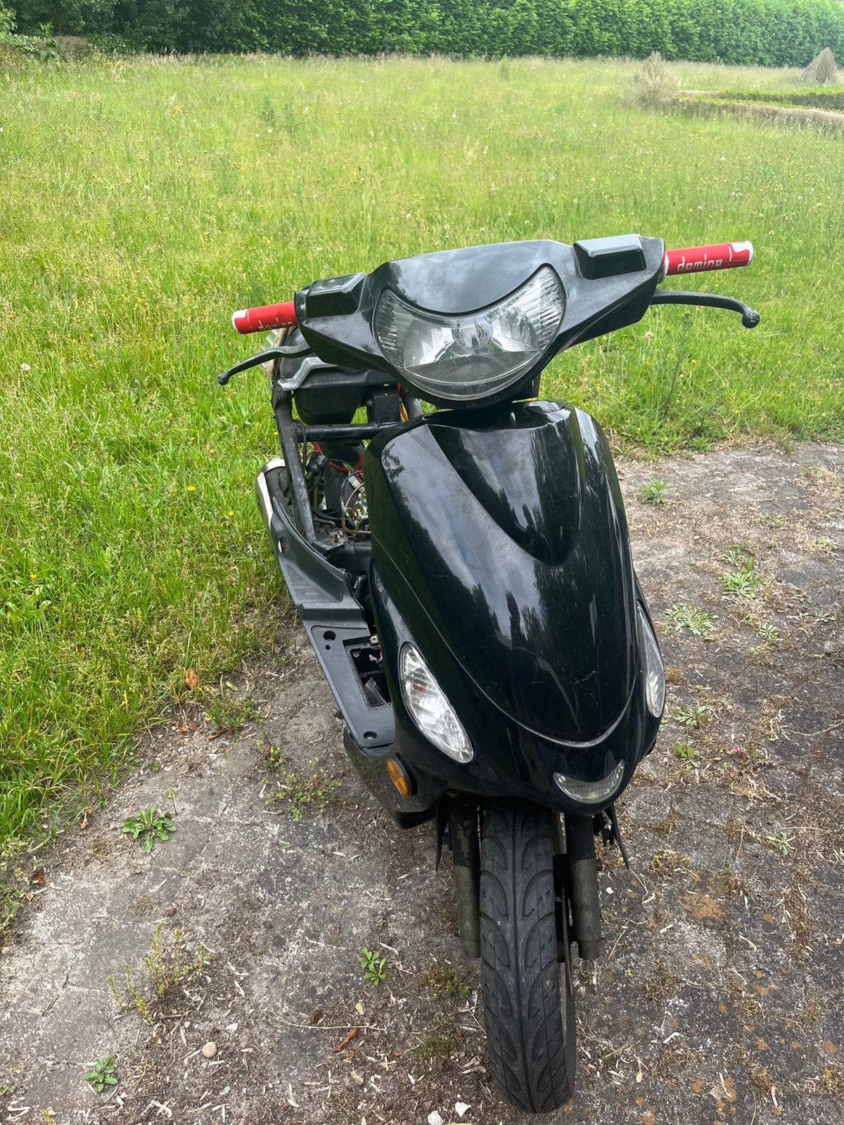 Peugeot v clic, Vélos & Vélomoteurs, Scooters | Peugeot, Utilisé, Autres modèles, Classe A (25 km/h), Essence, Enlèvement