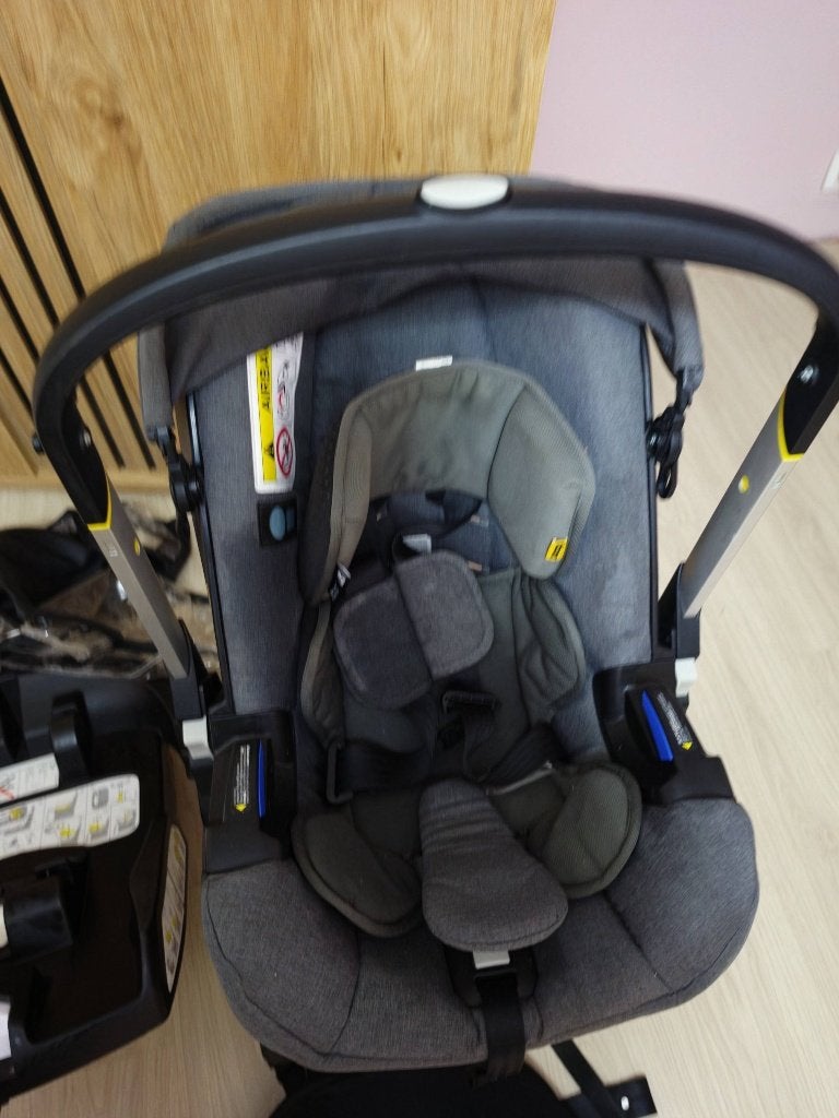 Poussette  doona +, Enlèvement, Comme neuf, Poussette, Autres marques