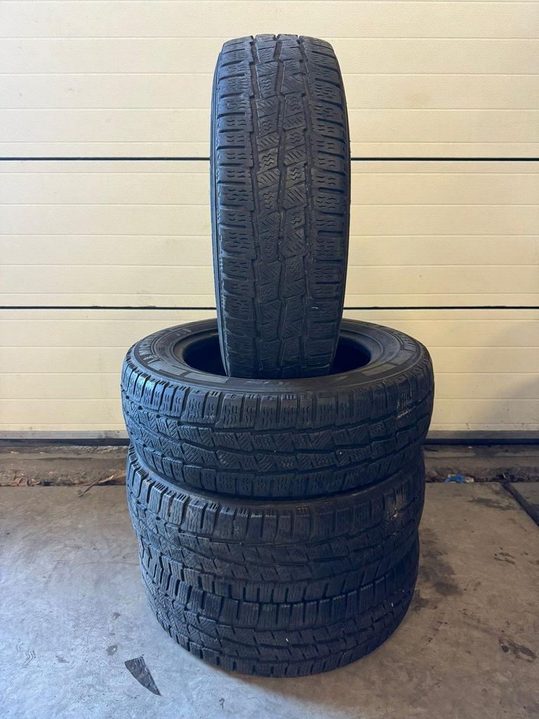 195-65-16 104/102R Michelin Agilis Alpin  - Set 30.35, Gebruikt, -, -, Ophalen of Verzenden