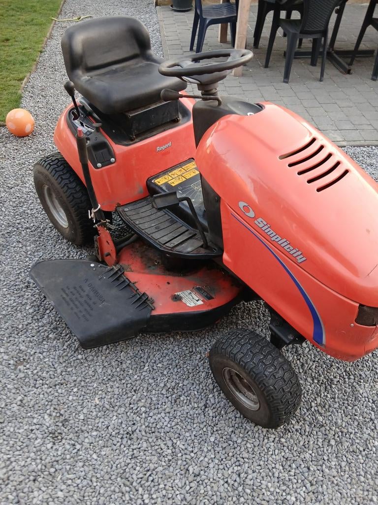 Zitmaaier met zijuitworp 17pk, Tuin en Terras, Zitmaaiers, Ophalen