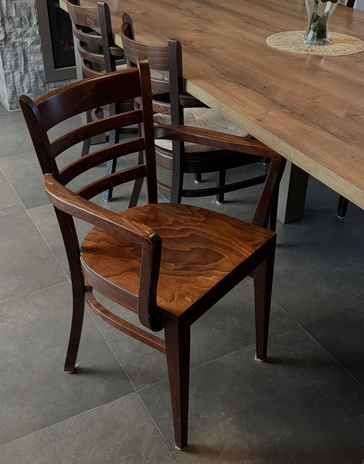 Stoelen met armleuning - totaal 10 stuks - MOET WEG!!, Ophalen, Zo goed als nieuw, Hout