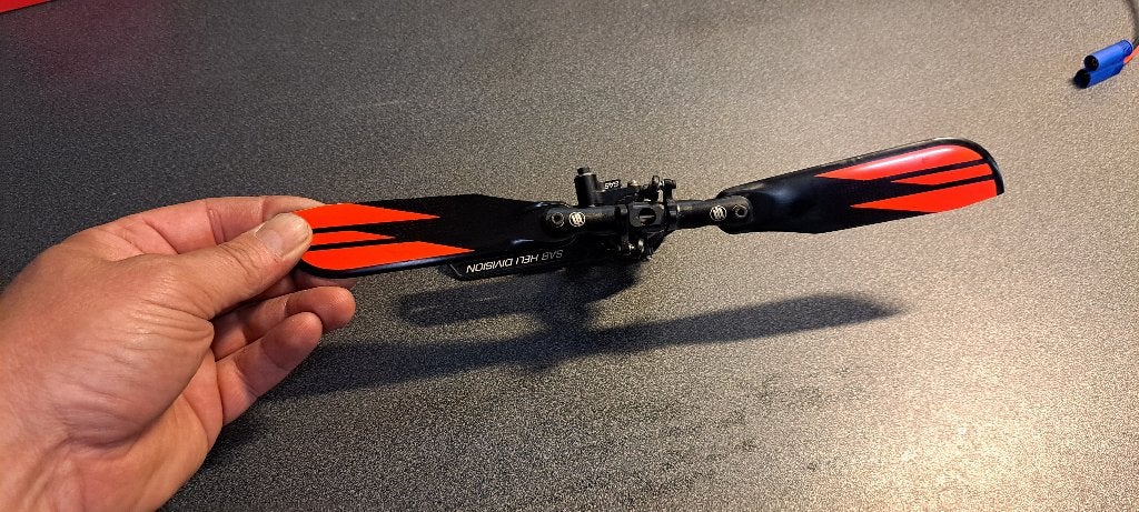 Rotor de queue Sab génésis sport, Enlèvement, Comme neuf, Électro, Hélicoptère