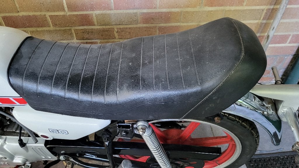 Rd50 zadel, Fietsen en Brommers, Ophalen of Verzenden, Gebruikt, Zadel, Yamaha