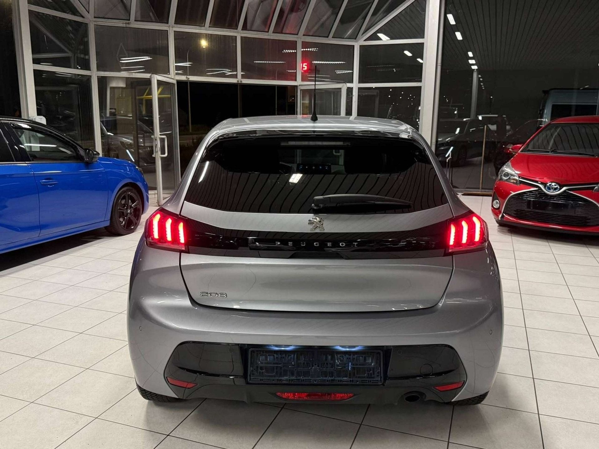 Peugeot 208 1.5HDi 75kW Euro 6d-ISC-FCM, Auto's, Voorwielaandrijving, 75 kW, Gebruikt, Euro 6