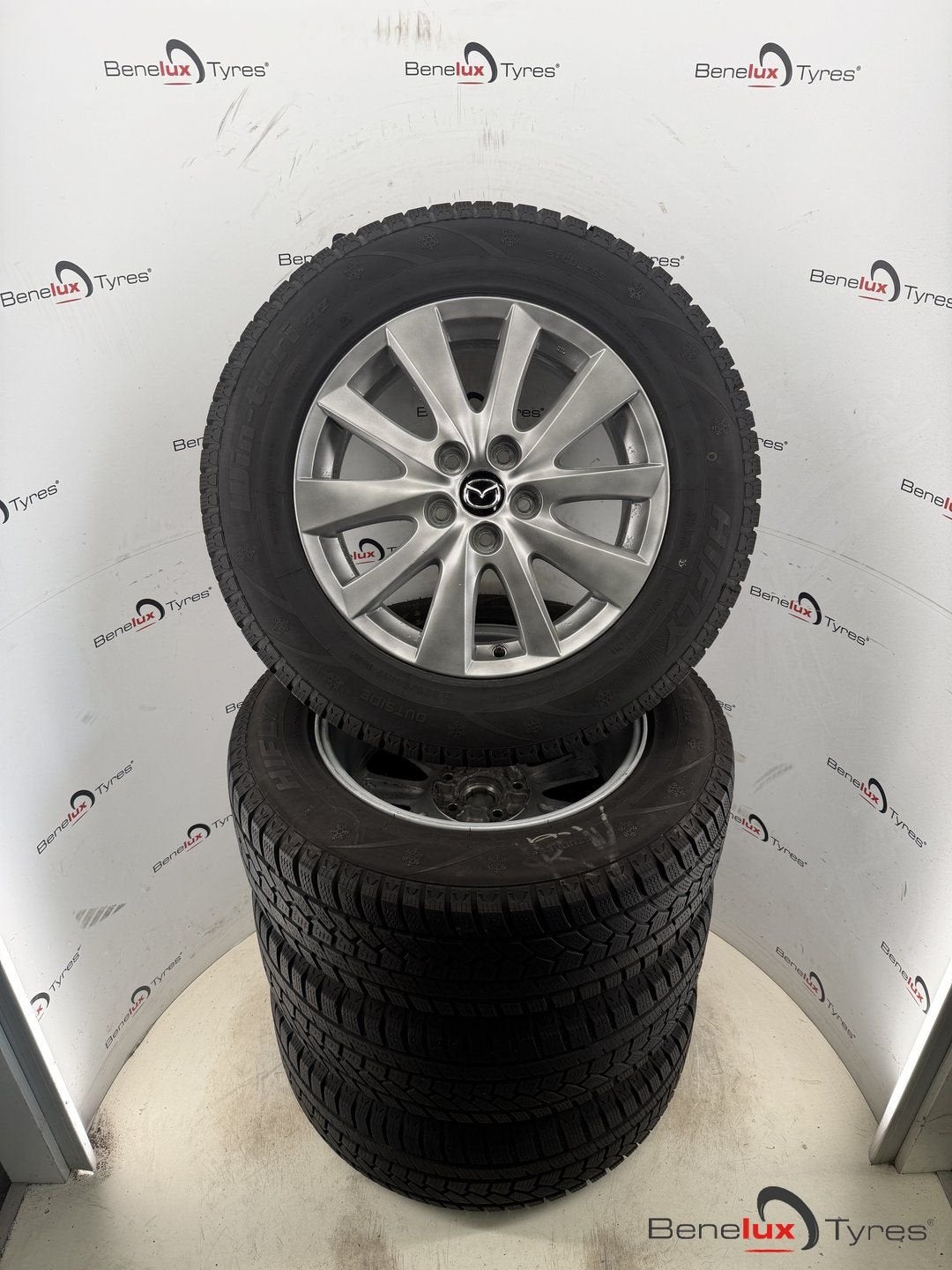 snow Mazda CX30 CX4 CX5 CX50 CX8 CX-30 CX-4 CX-5 CX-50 CX-8, Gebruikt, -, -, Banden en Velgen