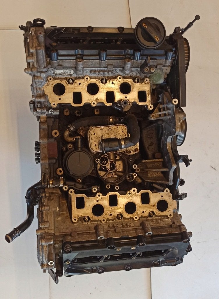 Moteur CGKA Nu AUDI A5 A4, Envoi, Utilisé, Daihatsu