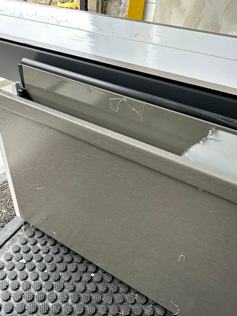 Volet monobloc électrique/ gris- blanc, Bricolage & Construction, Volets, Neuf, 200 cm ou plus, 150 à 200 cm, Gris, Fonctionnement électrique