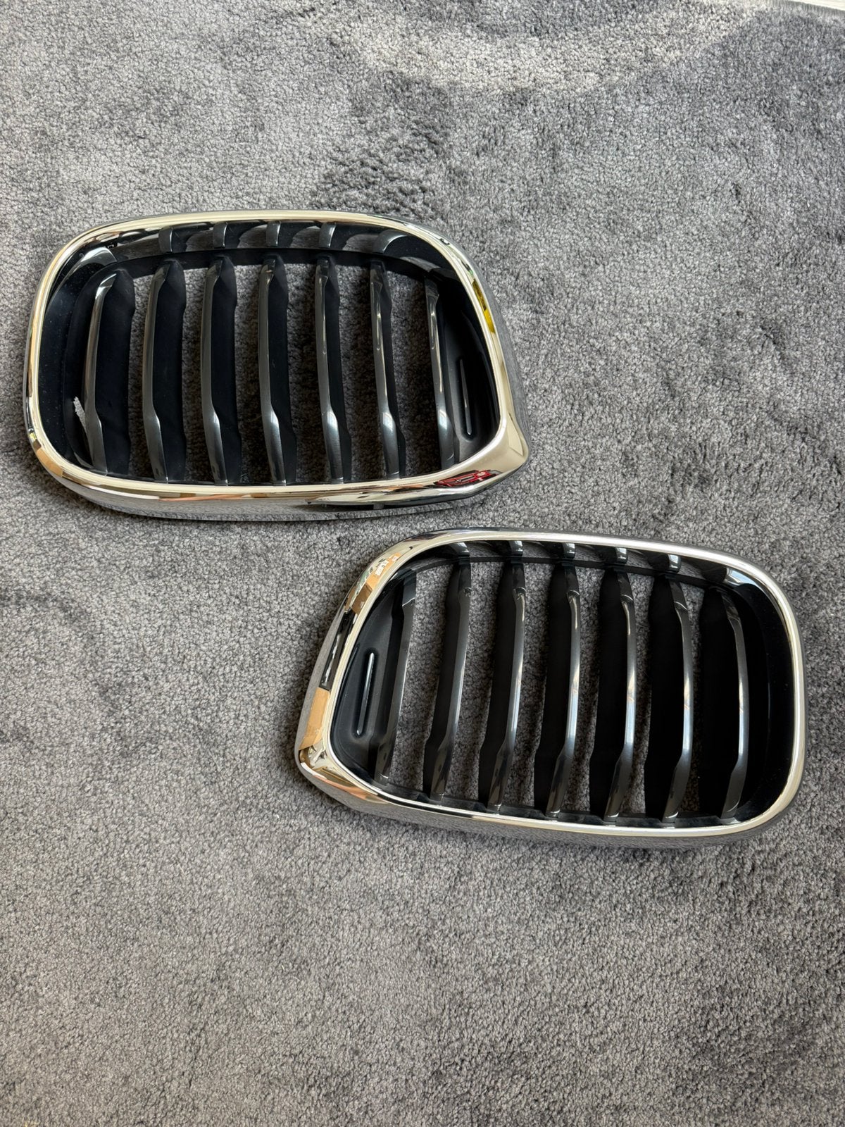BMW X3/X4 grill, Ophalen