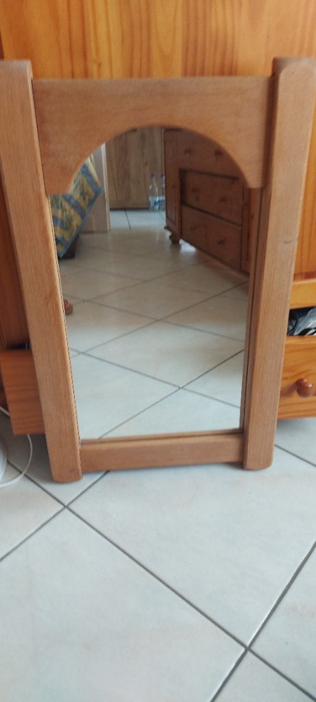 Miroir , style ancien, cadre en bois, Enlèvement