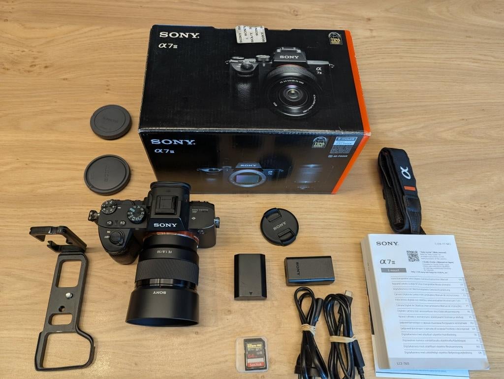 Sony A7 III met Sony FE 1.8/50, Ophalen of Verzenden, Zo goed als nieuw, Sony