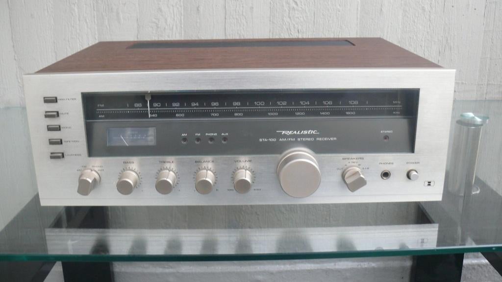 Realistic STA-100, Minder dan 60 watt, Ophalen, Overige merken, Gebruikt