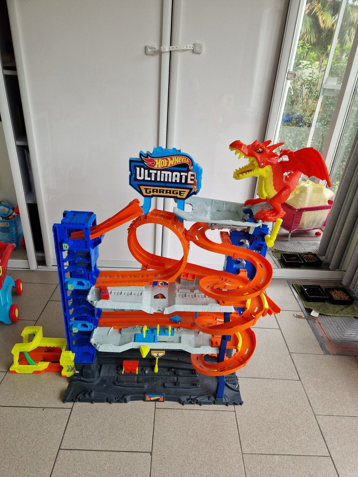 Hot wheels garage, Ophalen, Zo goed als nieuw, Racebaan, Hot Wheels