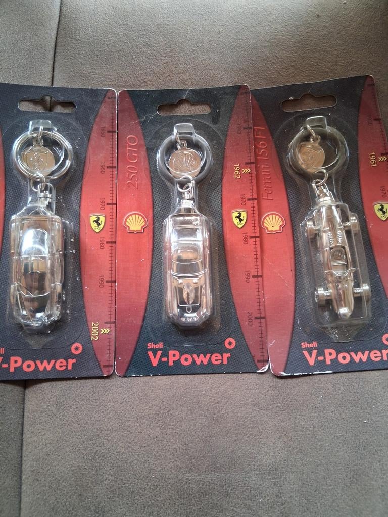 3 sleutelhangers ferrari, Verzamelen, Ophalen of Verzenden