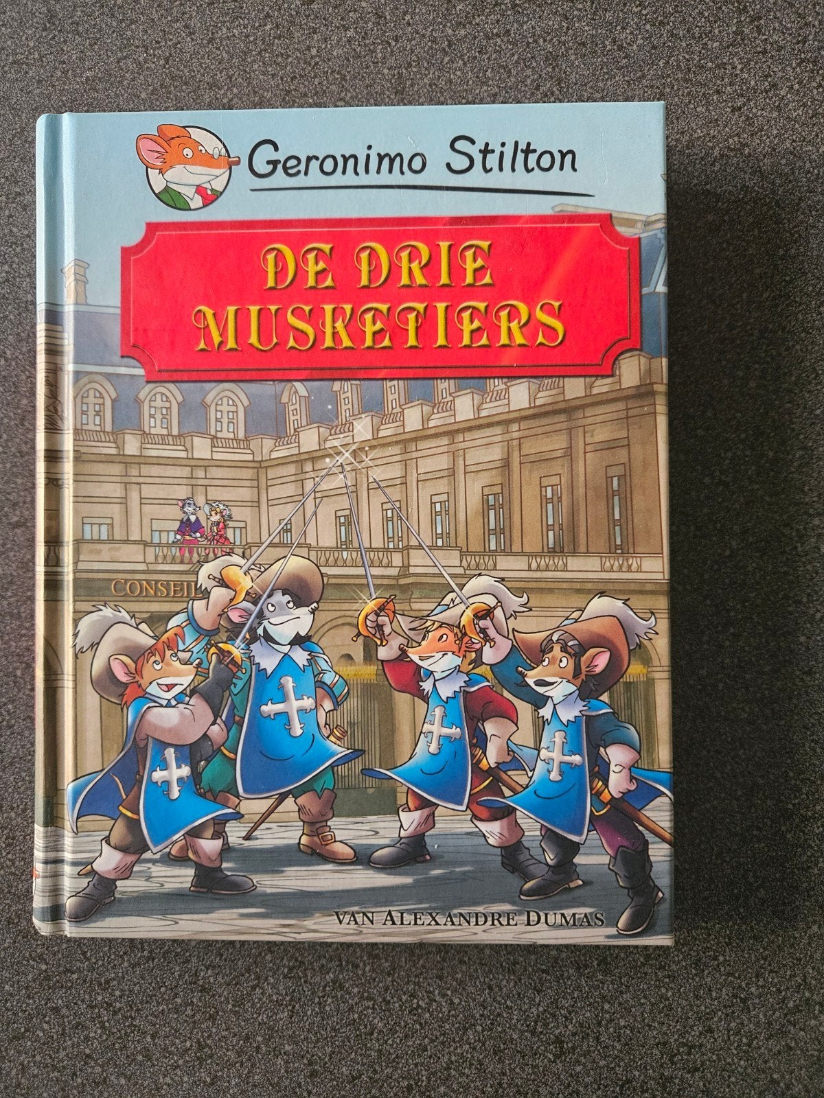 les trois mousquetaires, signé par l'auteur, Livres, Enlèvement
