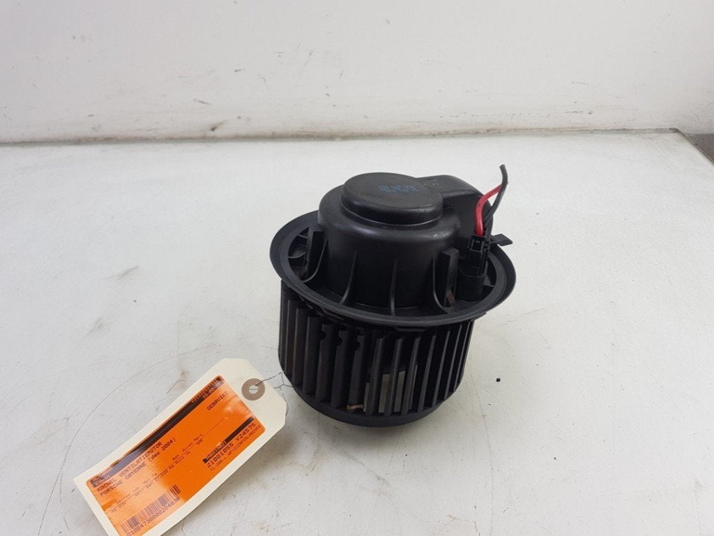 VENTILATEUR RADIATEUR MOTEUR Porsche Cayenne (9PA), Porsche Deutschland GmbH, Porscheplatz 1
70435  Stuttgart, DE, Porsche, Info@porsche.de
