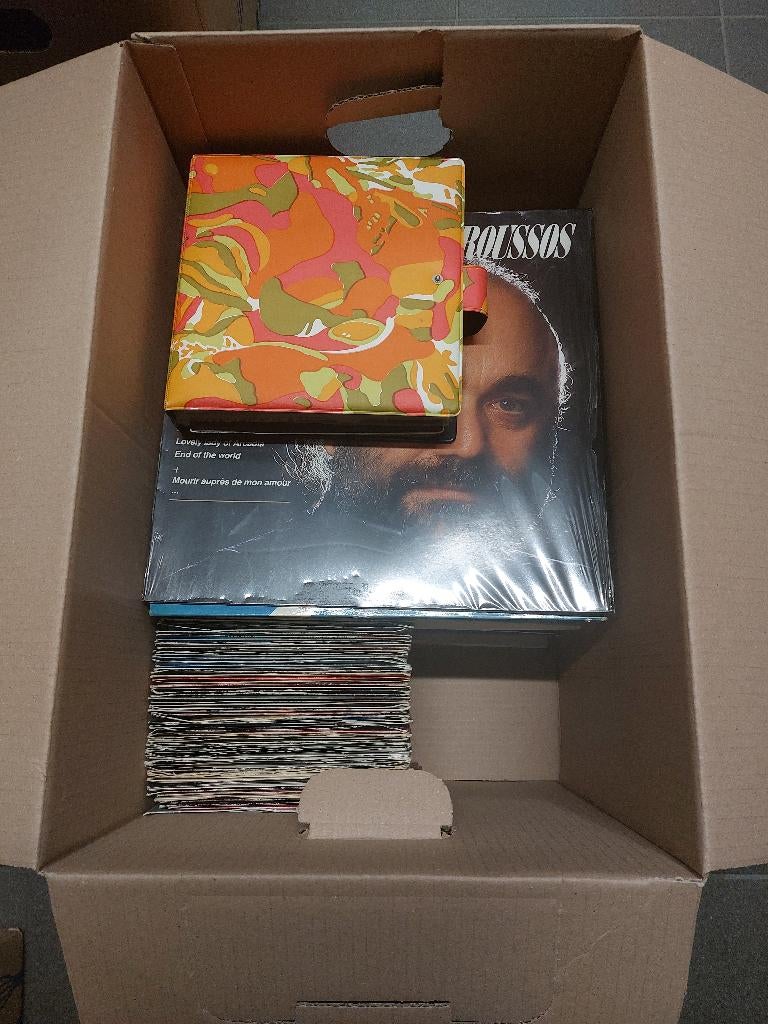 3 caisses de 33 et 45 tours - A donner, Ophalen, Gebruikt, Poprock