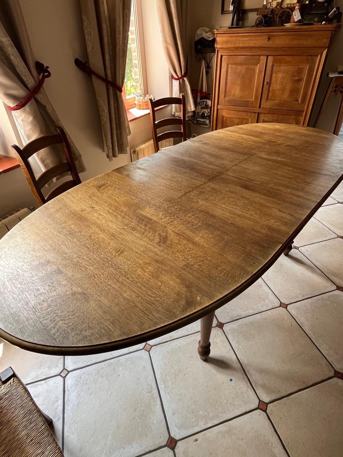 Table salle à manger, Enlèvement