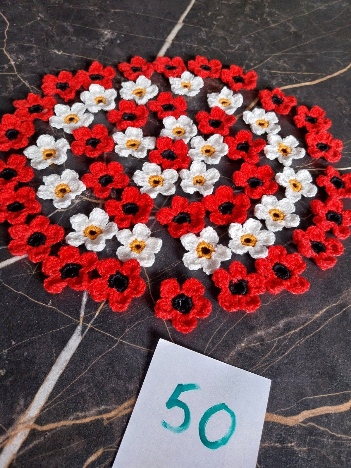 2 marguerites et 30 coquelicots, Hobby & Loisirs créatifs, Tricot & Crochet, Enlèvement ou Envoi, Neuf, Crochet, Autres types