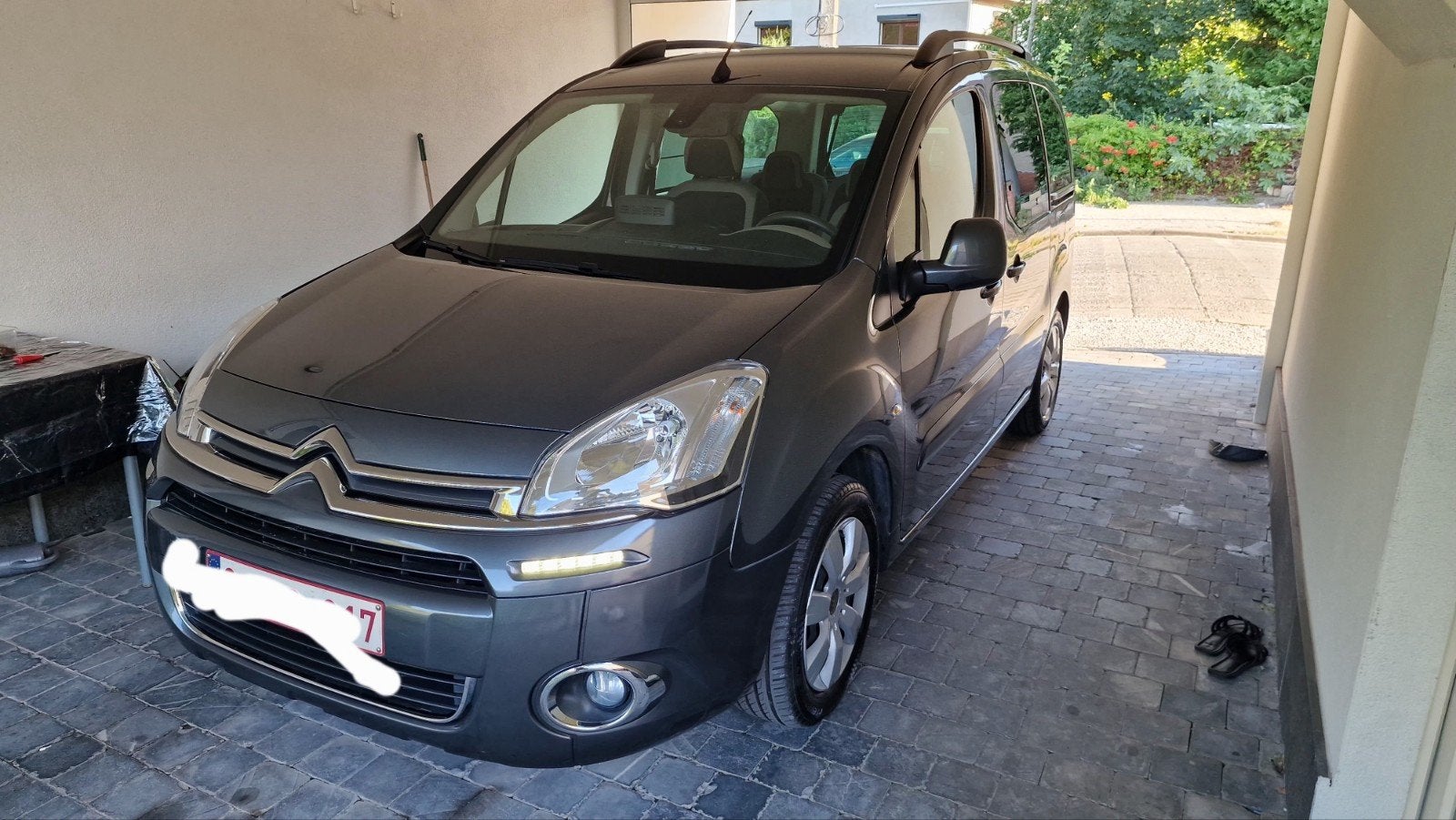 Citroën berlingo 1.6hdi premier propriétaire, Autos, Citroën, Argent ou Gris, Achat, Berlingo, Diesel