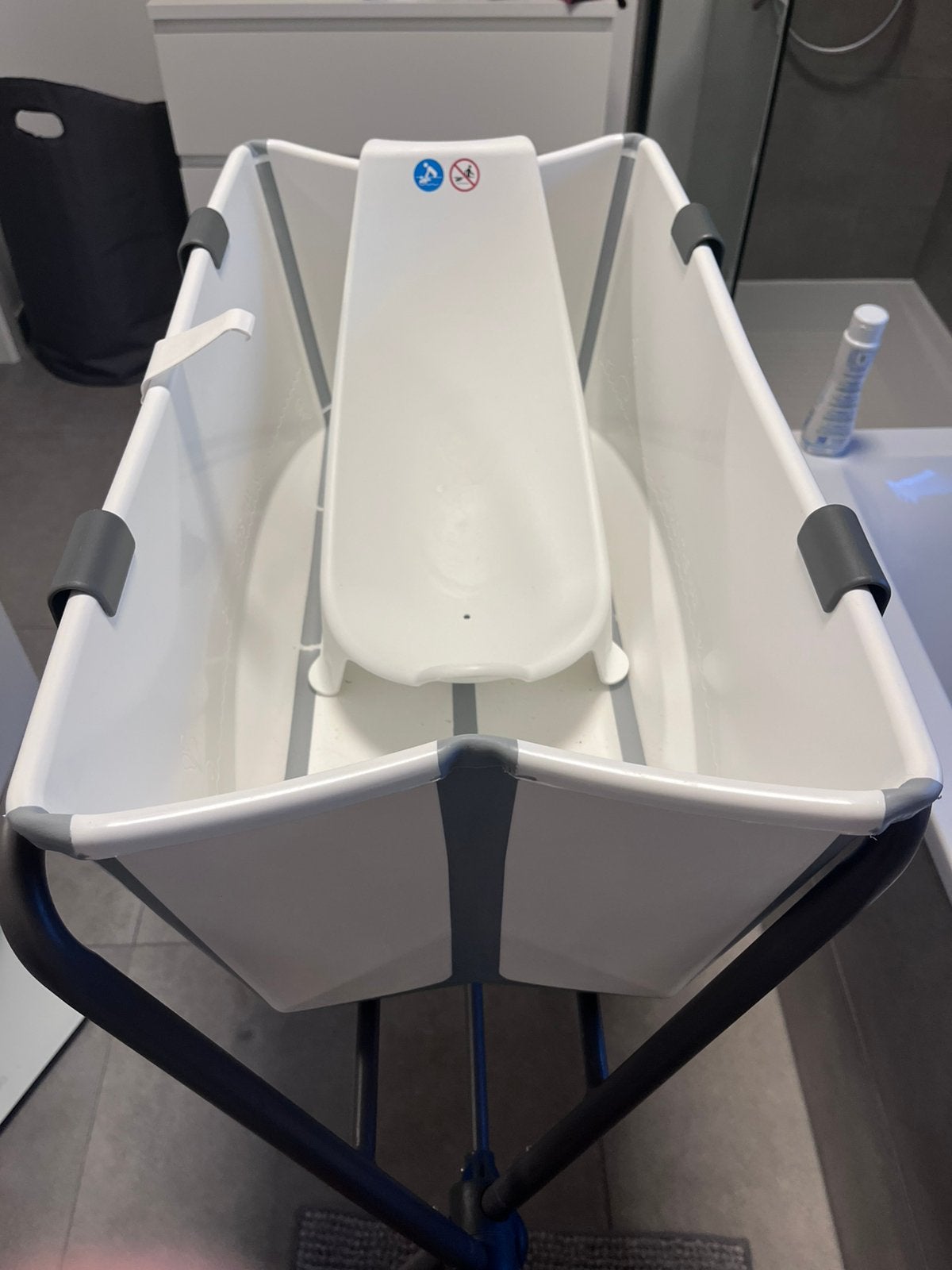 Stokke Flexi Bath + Stokke badstaander + newbornstuk, Enlèvement, Comme neuf, Baignoire, Standard