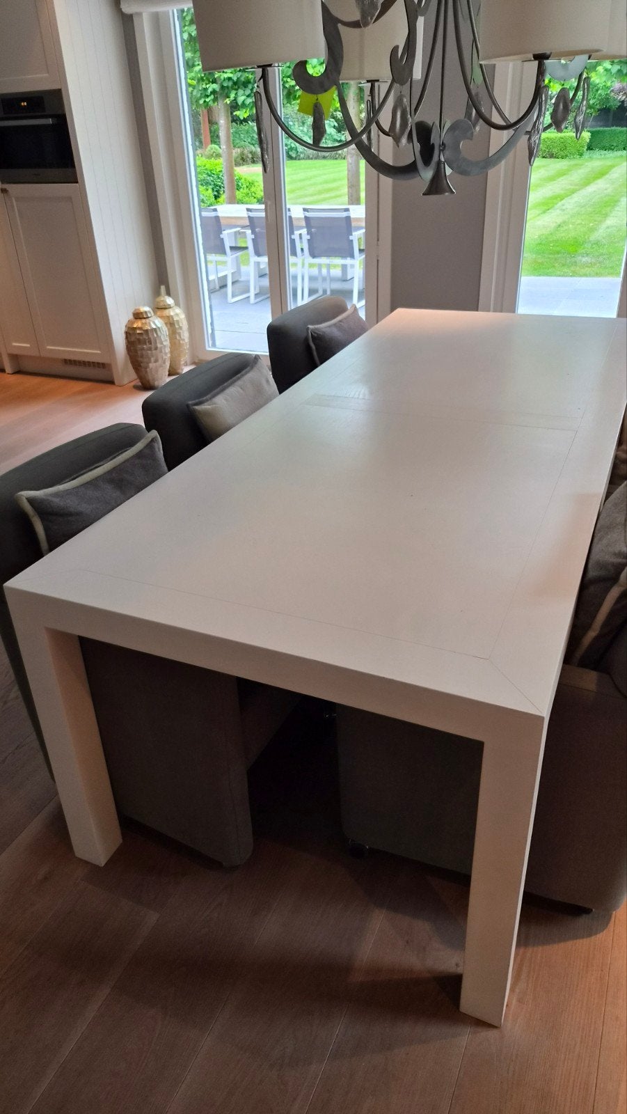Mooie houten eettafel met 6 stoffen stoelen., Ophalen