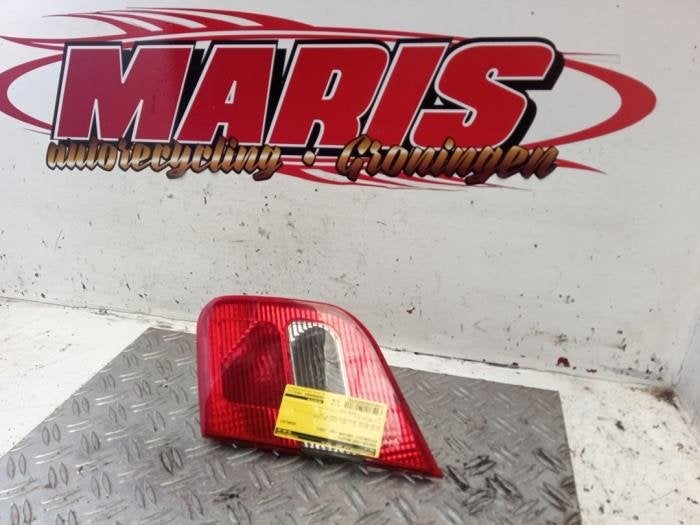Feu arrière droit d'un Mitsubishi Carisma, -, -, 3 mois de garantie, Utilisé