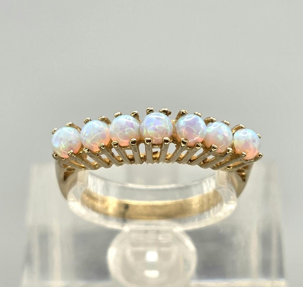 Bague vintage en or avec opale. 2026/229., Bijoux, Sacs & Beauté, Bagues, Enlèvement ou Envoi, Autres couleurs, Comme neuf, Or