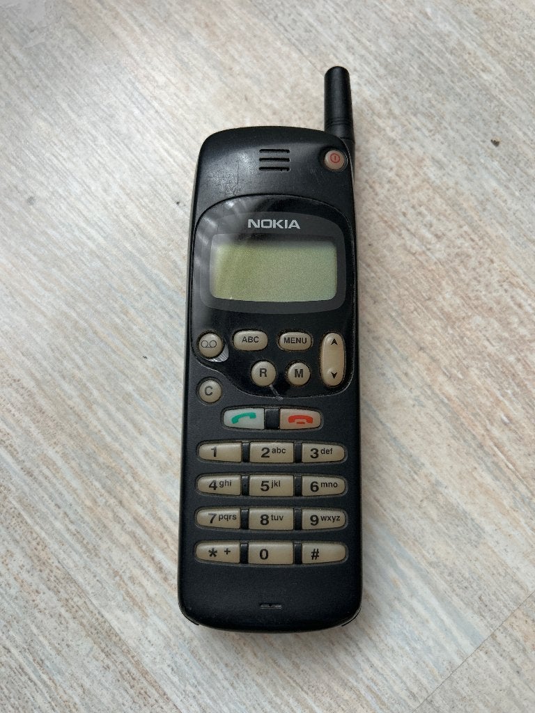 iconische Nokia 1610 - vintage, Gebruikt, Geen camera, Zwart, Fysiek toetsenbord