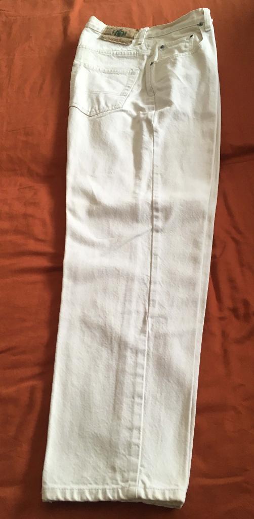 pantalon en jeans +1 short - taille 40/42 - 5€/pièce, Vêtements | Femmes, Jeans, Enlèvement ou Envoi, Comme neuf, Blanc, Autres tailles de jeans