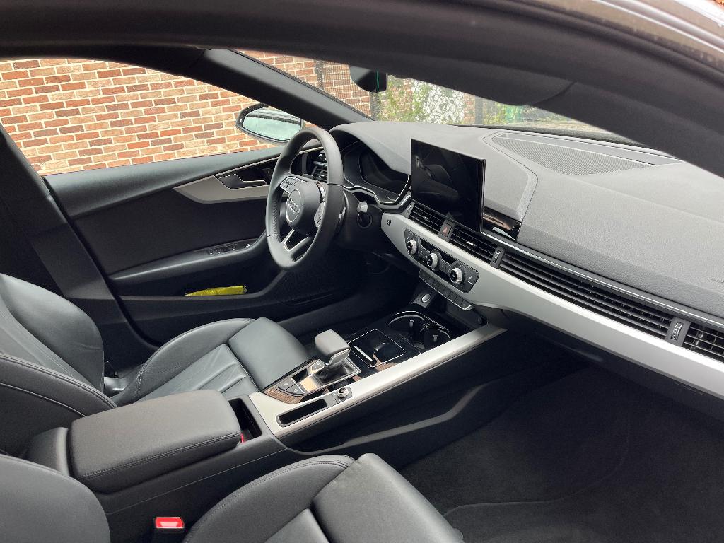 AUDI A 5 Sportback S Line, Autos, Achat, Entretenue par le concessionnaire, 5 portes, Phares entièrement LED