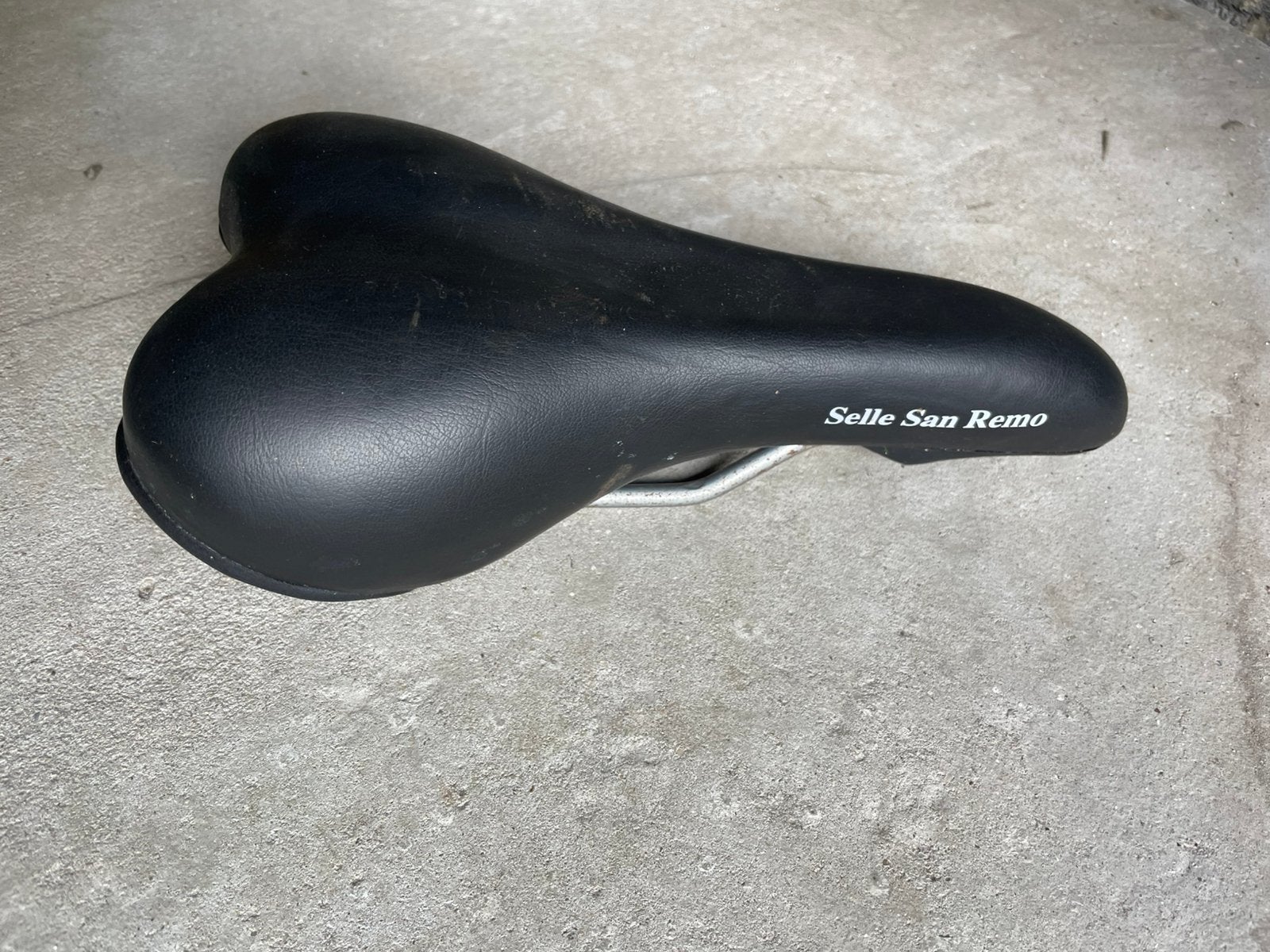 Zadel, Fietsen en Brommers, Ophalen, Nieuw, Zadel, Rubber