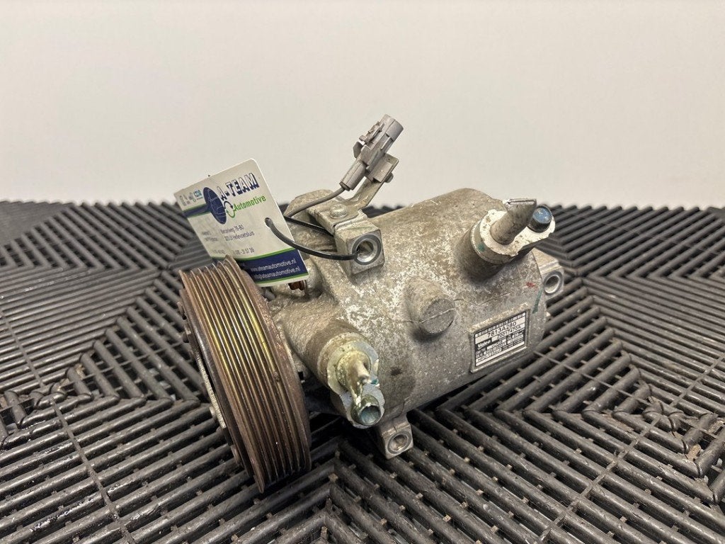 COMPRESSEUR CLIMATISATION Space Star (A0) (|7813A280|), Valeo, Utilisé, 100, rue de Courcelles
75017  Paris, FR, Mitsubishi