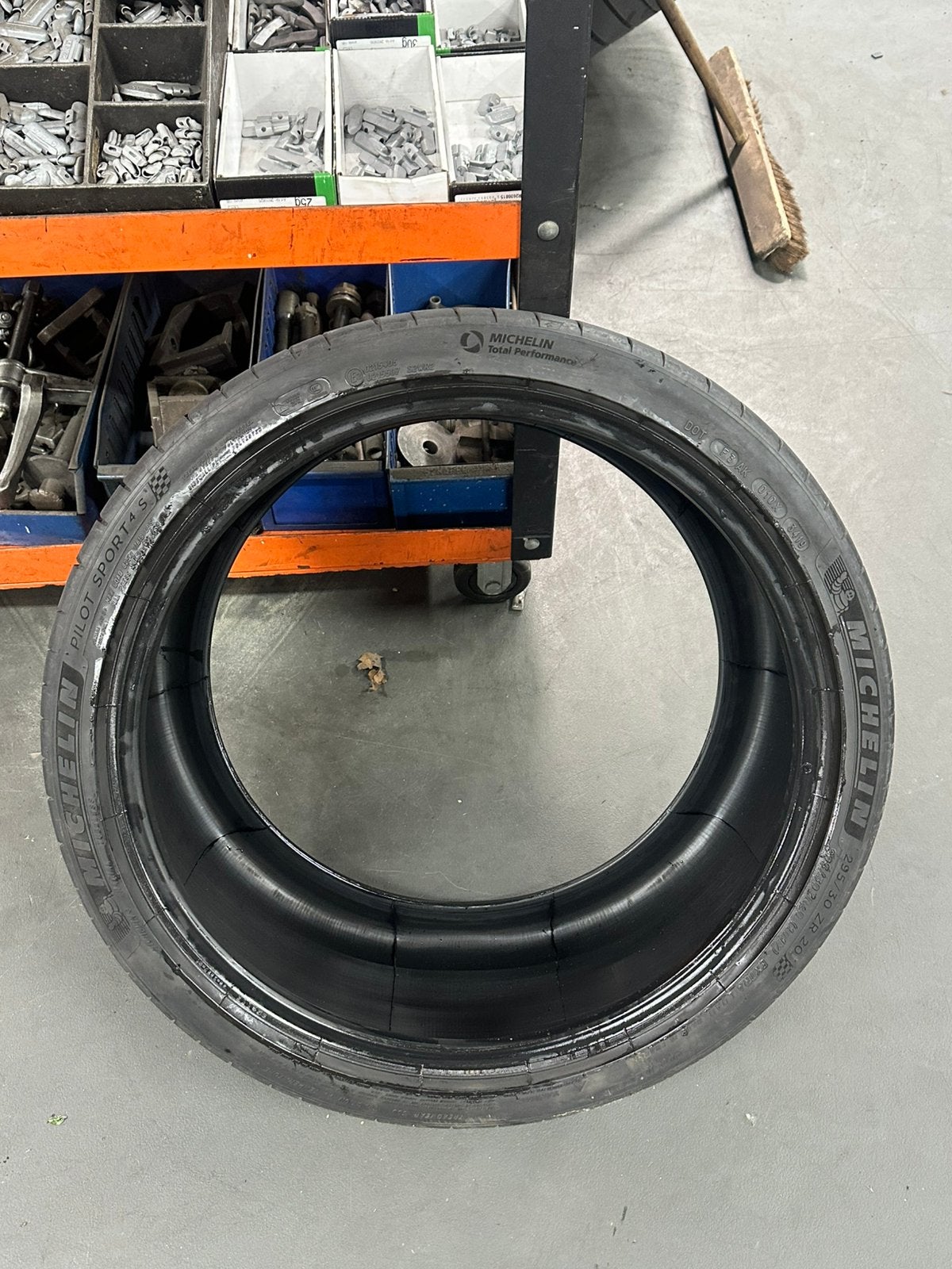 Michelin Pilot Sport 4S 295/30/20 2x4,1mm, Ophalen, Band(en)
