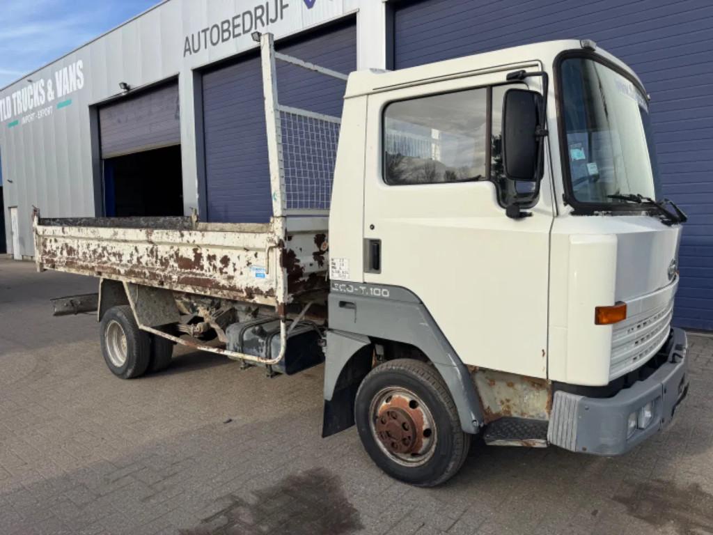 Nissan *ECO100-BENNE-TIPPER* (bj 1998), Achterwielaandrijving, Gebruikt, 2700 kg, Wit