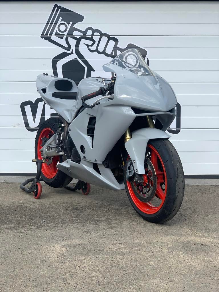 Cbr600rr circuit / track / piste, Motoren, Occasion, 4 cilinders, Motorrijbewijs A, Super Sport