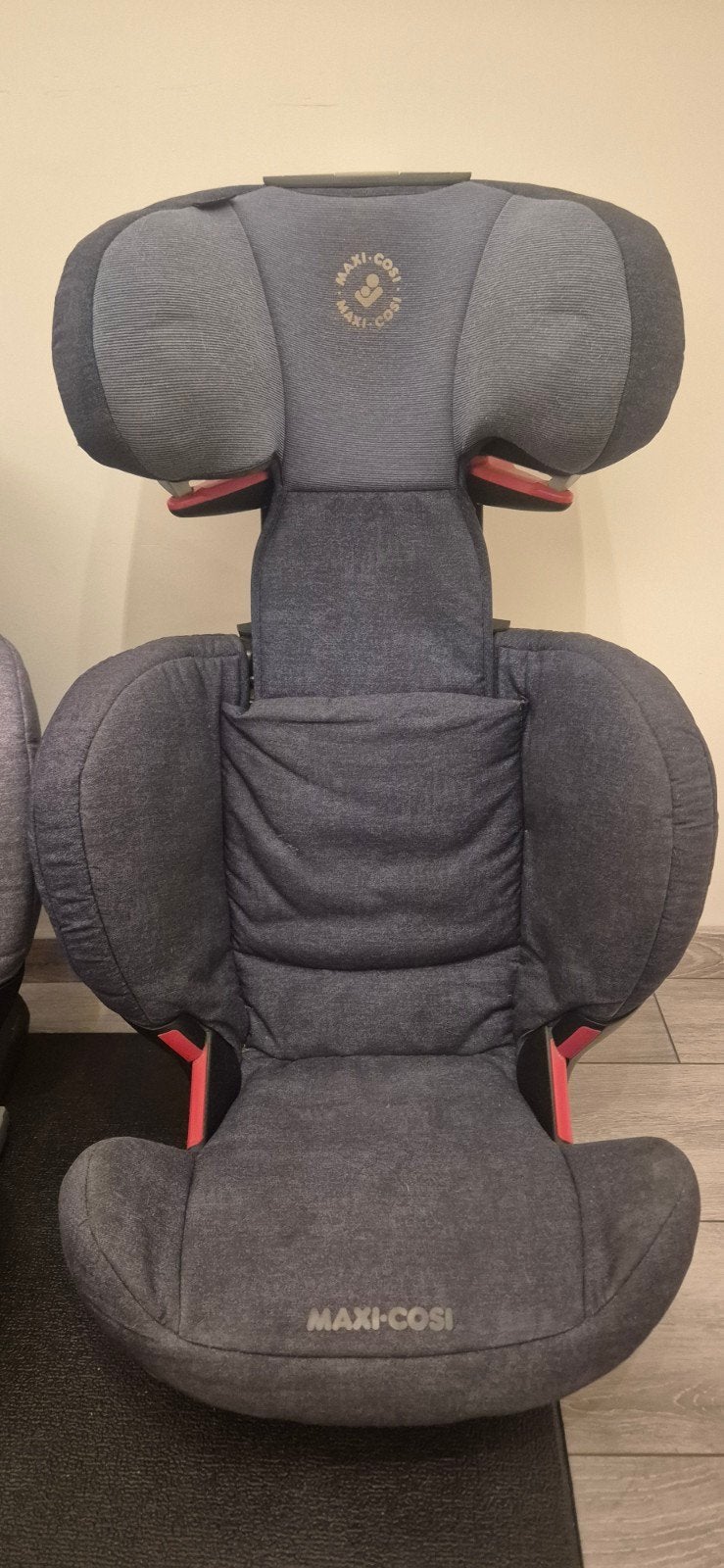 Sièges auto Maxi Cosy, Enfants & Bébés, Sièges auto, Enlèvement